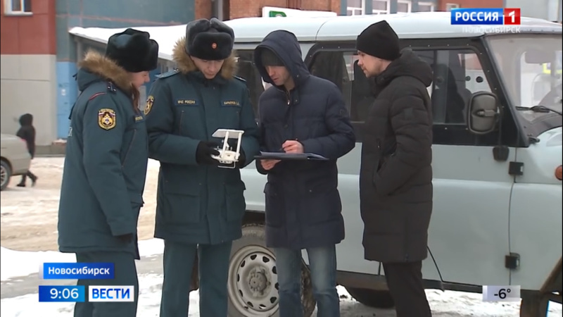 В Новосибирске уборку снега с крыш домов проверили беспилотниками. ГТРК Новосибирск. 01.03.2024