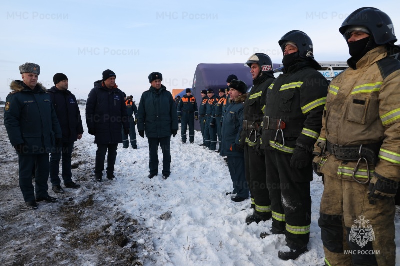 В Новосибирской области прошли межведомственные учения по ликвидации последствий снежных заносов на дорогах